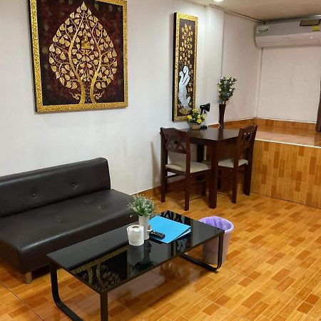 Zappa Guesthouse Pattaya Εξωτερικό φωτογραφία